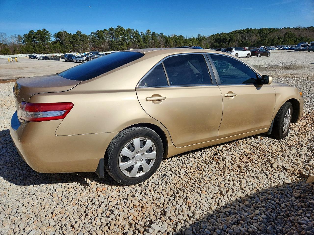2010 TOYOTA CAMRY