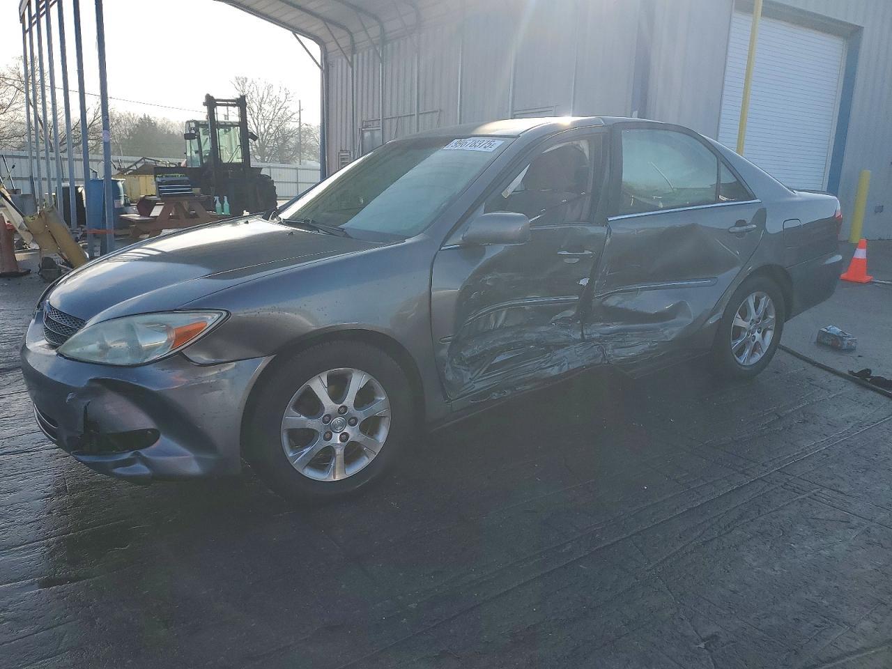 2005 TOYOTA CAMRY