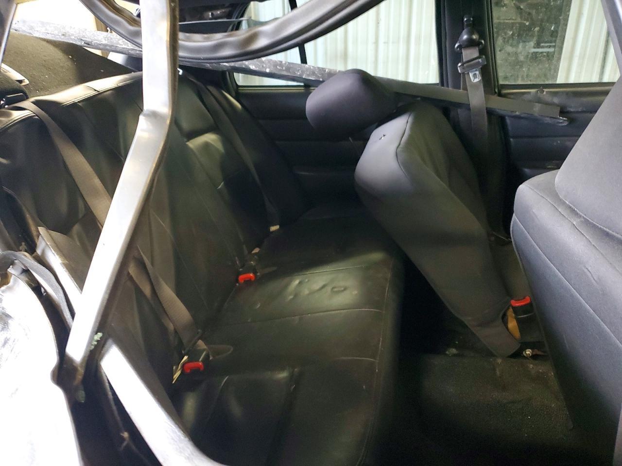 2010 FORD Crown Victoria