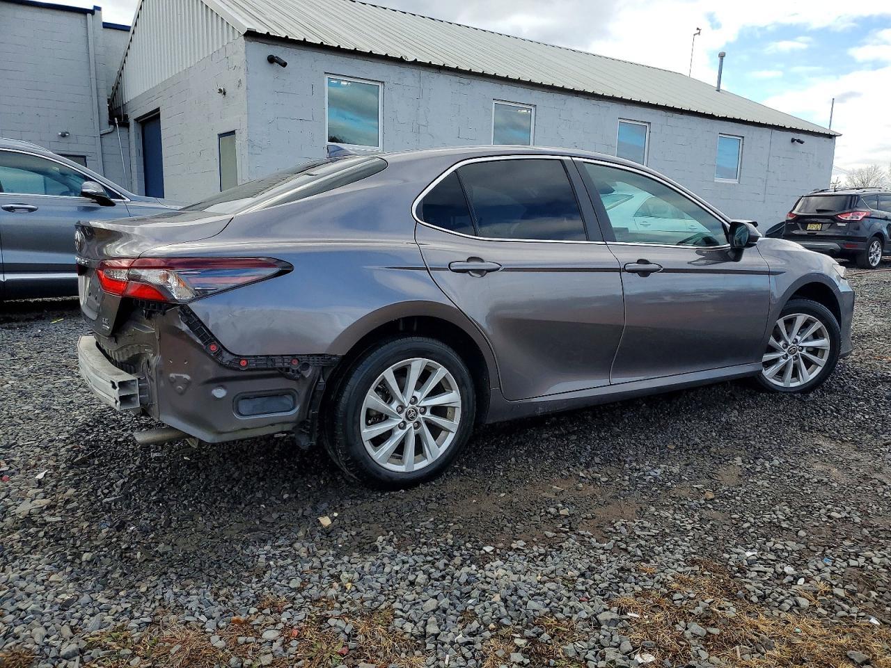 2022 TOYOTA CAMRY