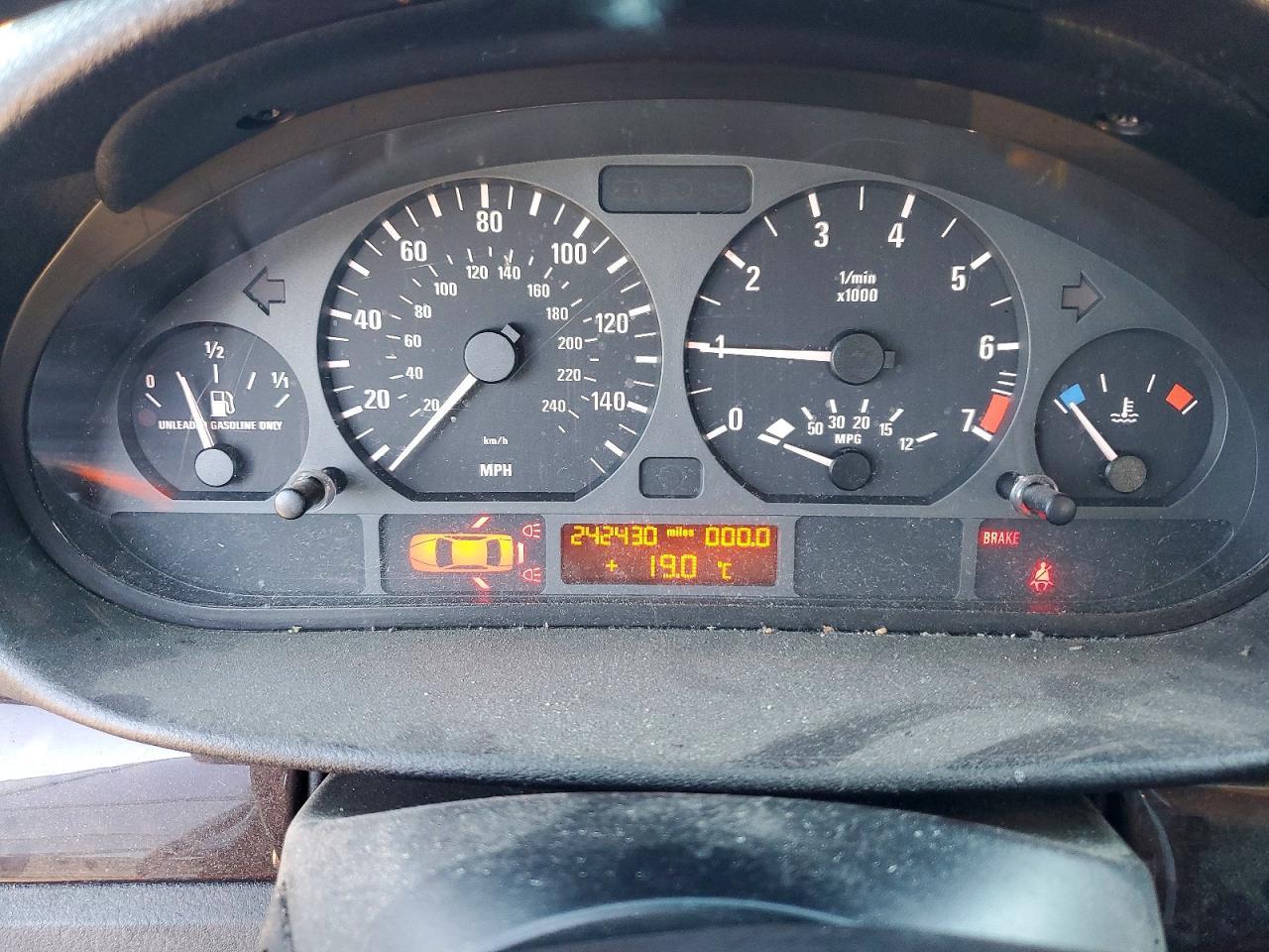 2005 BMW 3 SERIES