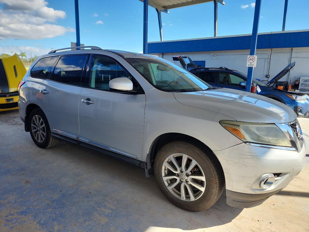 2014 NISSAN PATHFINDER
