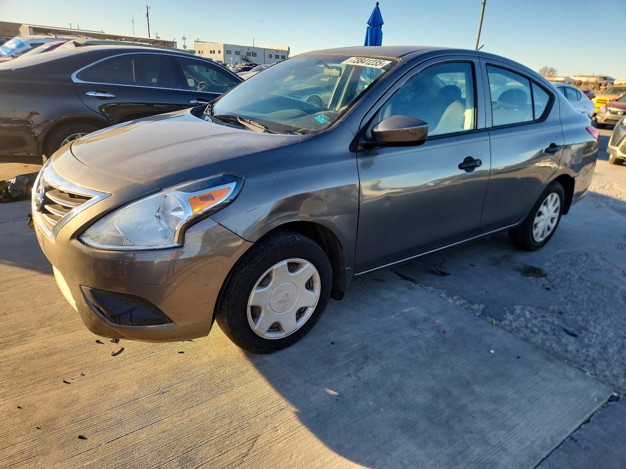 2016 NISSAN VERSA