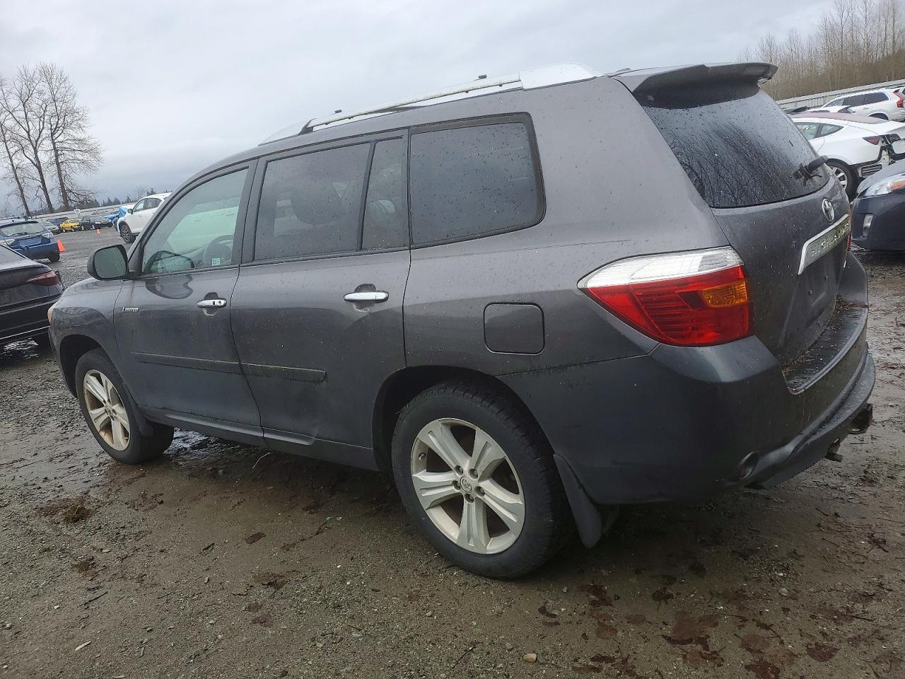 2010 TOYOTA HIGHLANDER