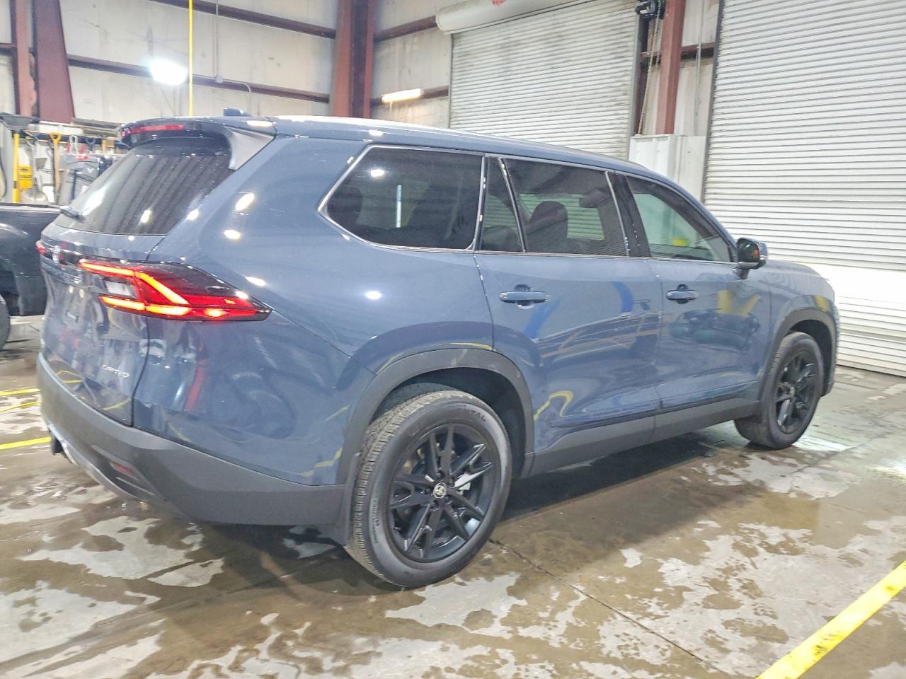 2026 TOYOTA HIGHLANDER