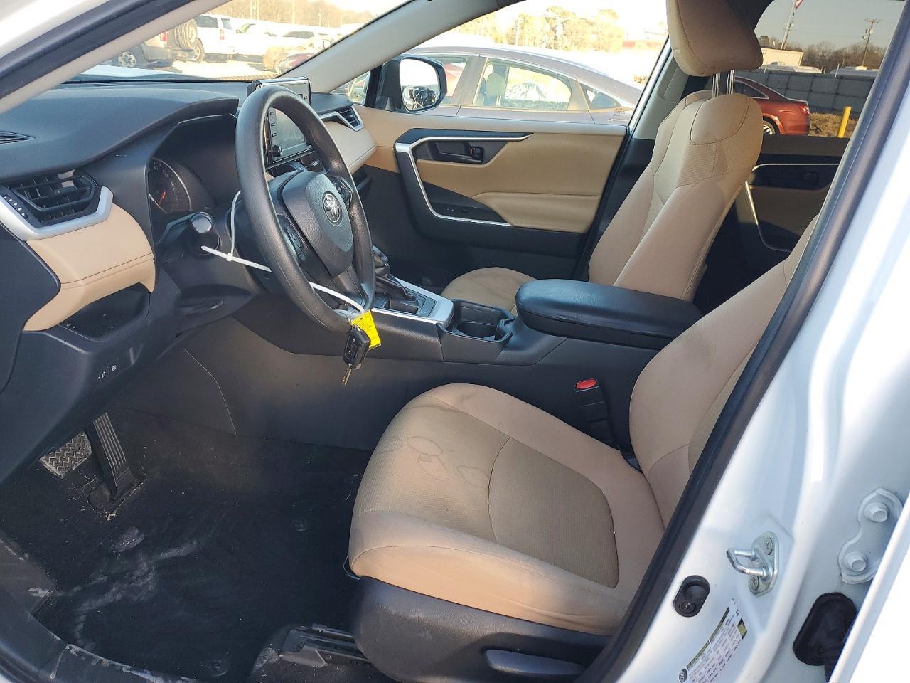 2019 TOYOTA RAV4