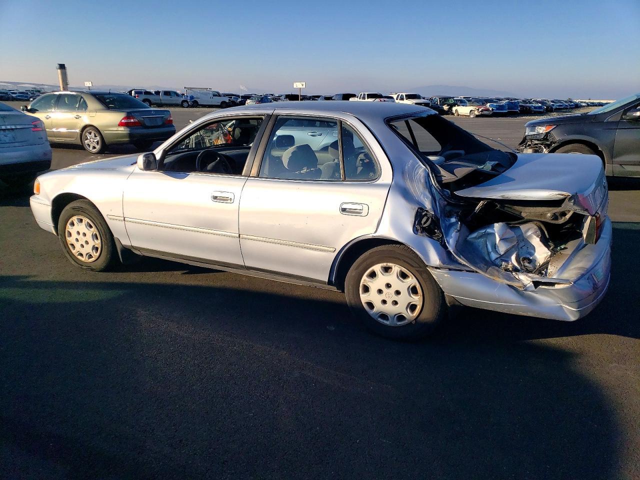 1995 TOYOTA CAMRY