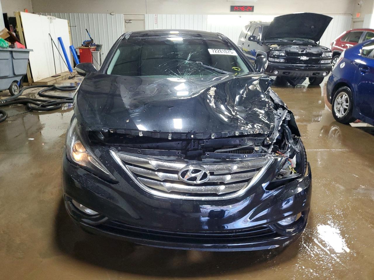 2013 HYUNDAI SONATA