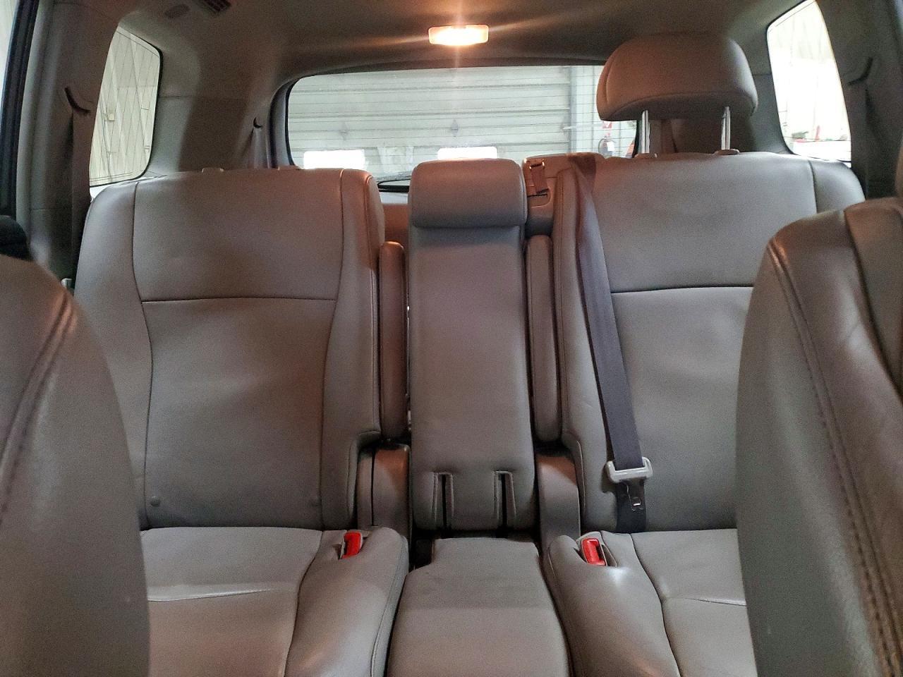 2012 TOYOTA HIGHLANDER