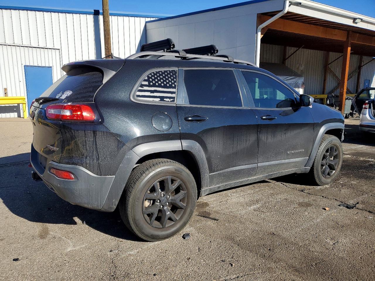 2016 JEEP CHEROKEE