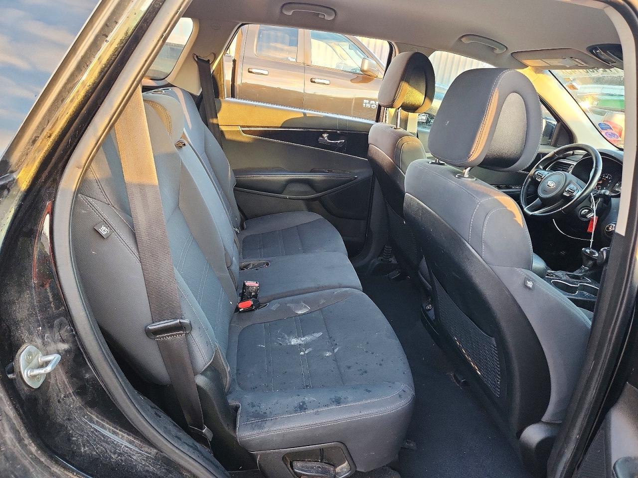 2016 KIA SORENTO