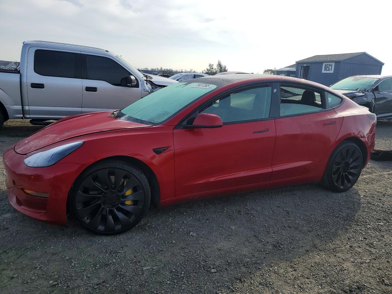 2021 TESLA MODEL 3