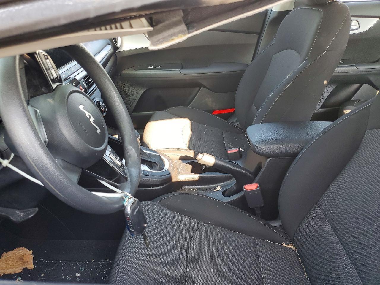 2023 KIA FORTE