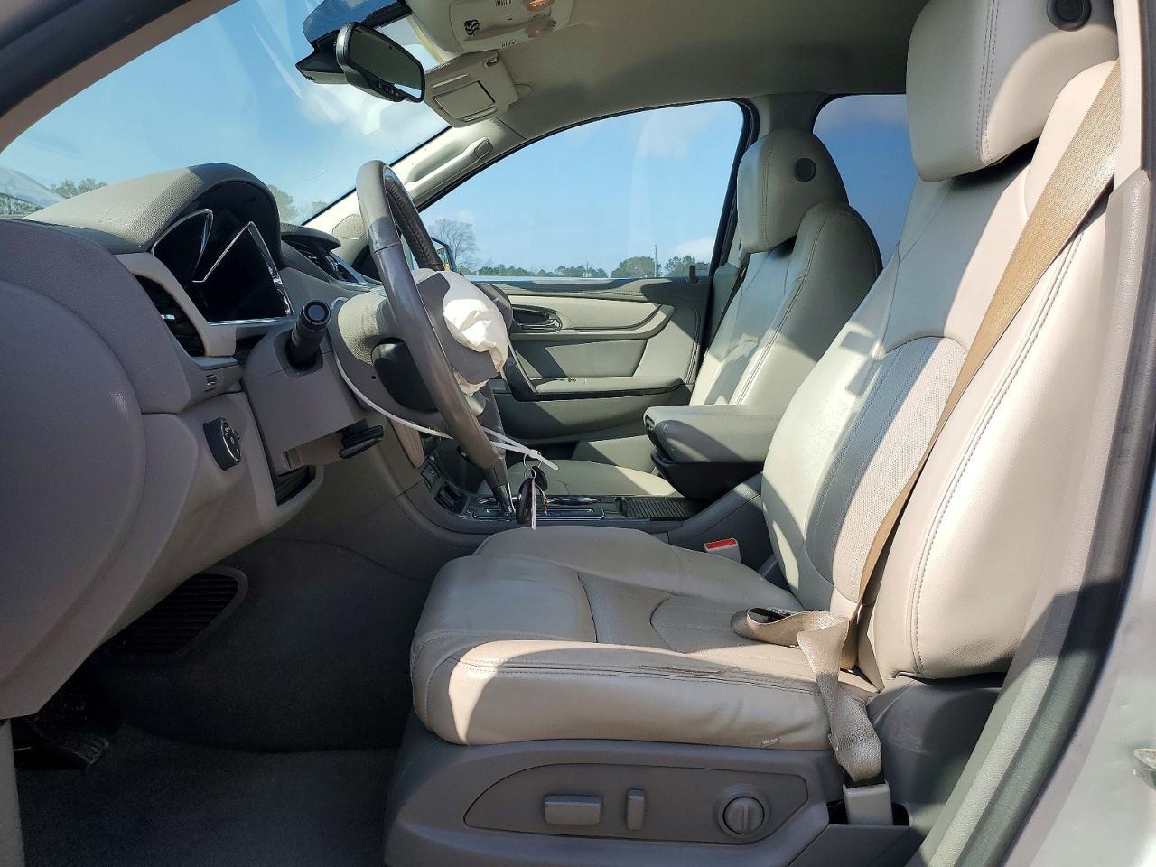 2017 CHEVROLET TRAVERSE