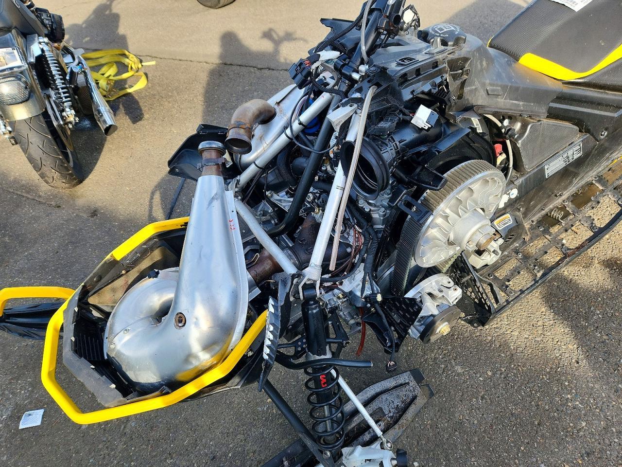 2023 Skid Summit Sp
