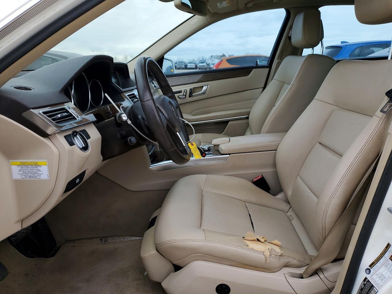 2014 MERCEDES-BENZ E-Class