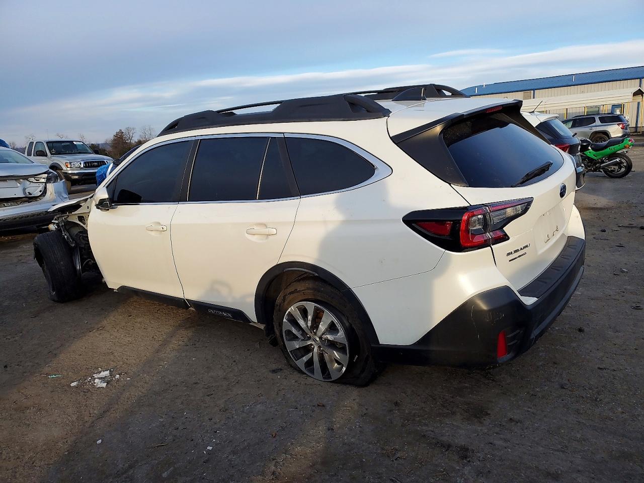 2020 SUBARU Outback