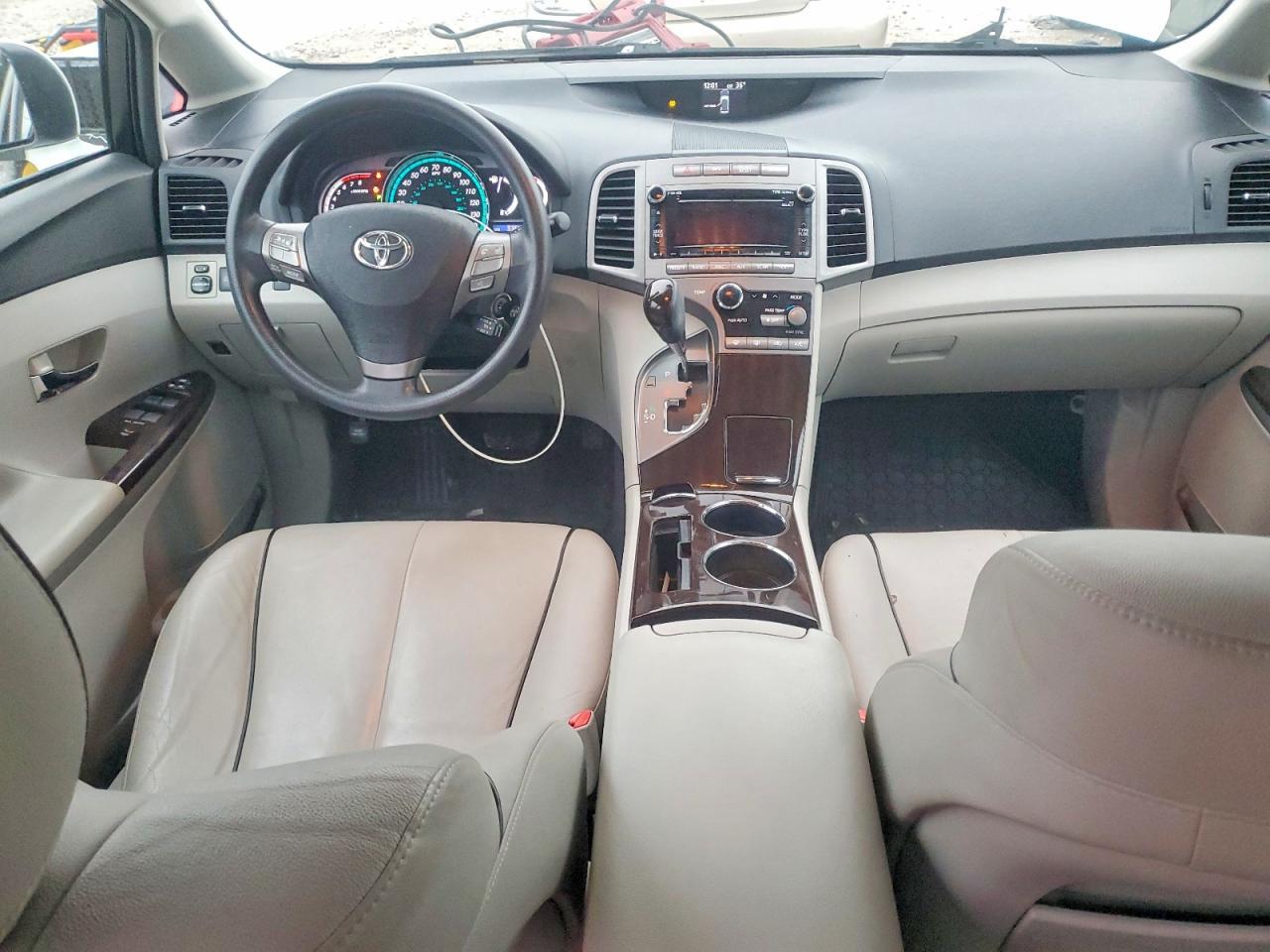 2011 TOYOTA VENZA