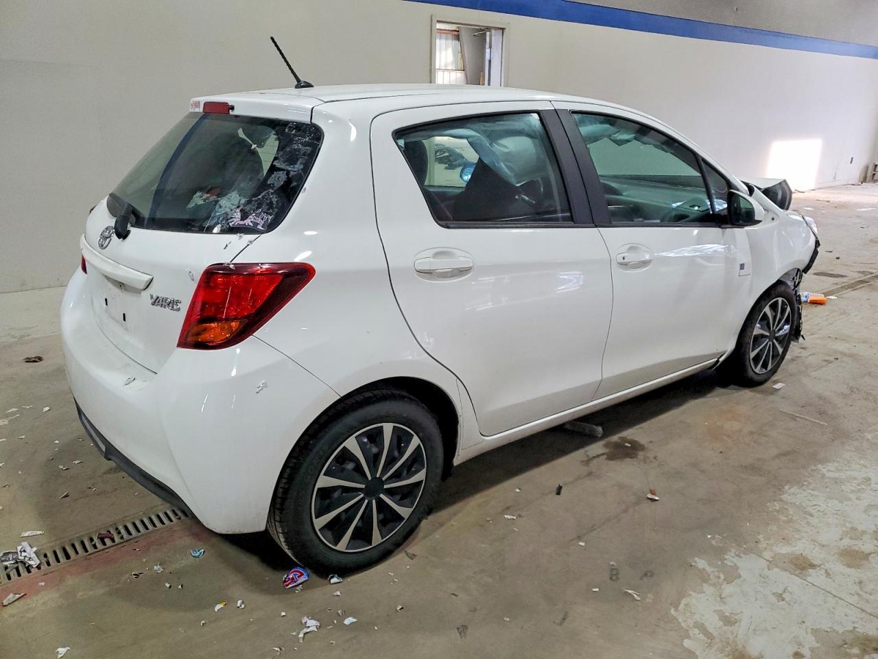 2017 TOYOTA YARIS