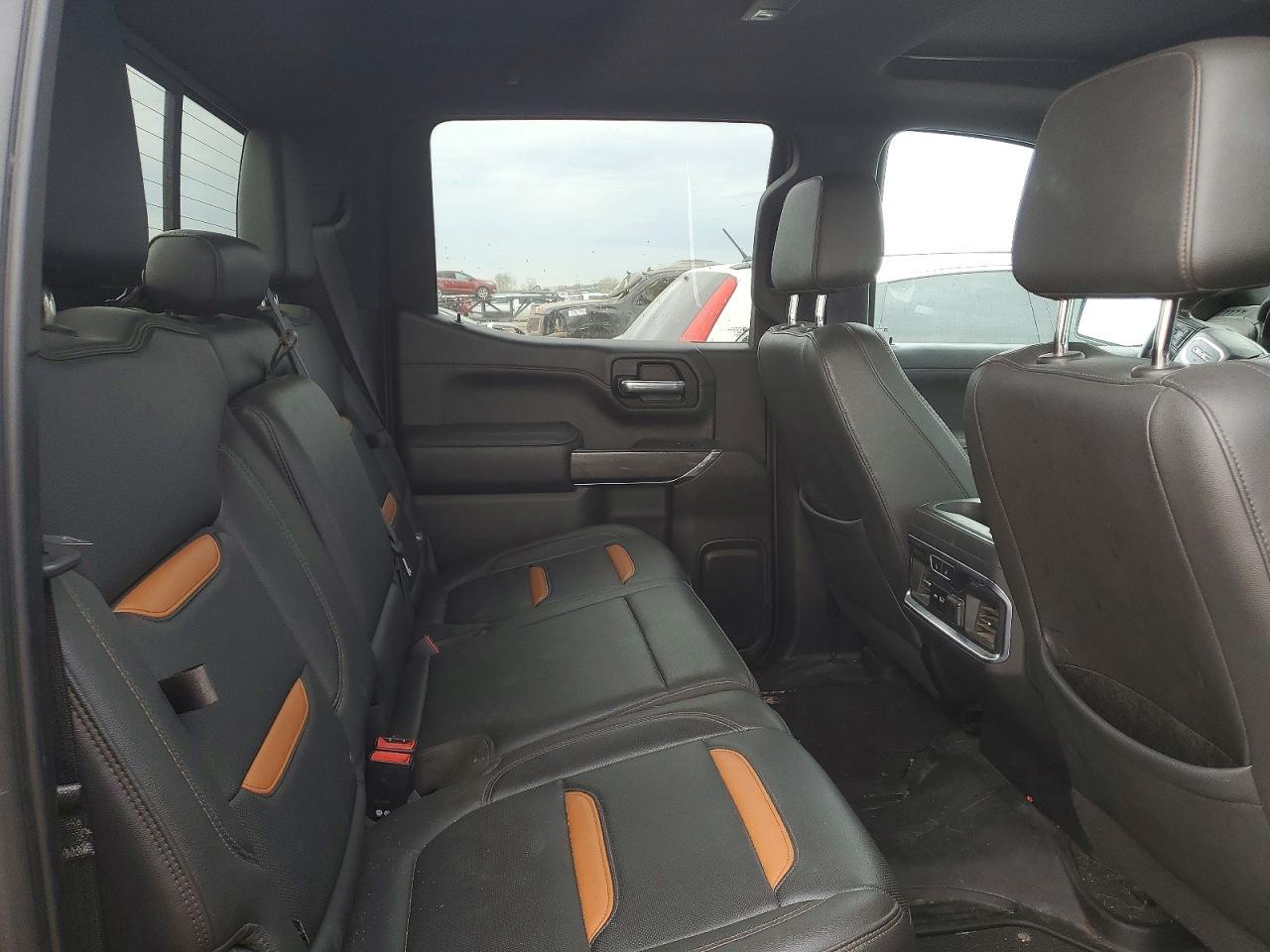 2021 GMC Sierra