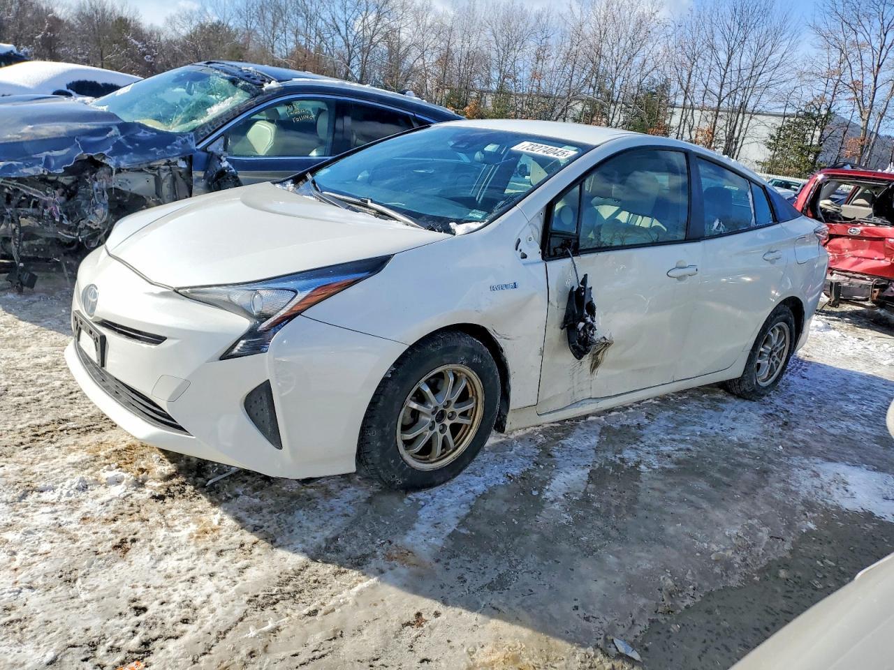 2017 TOYOTA PRIUS