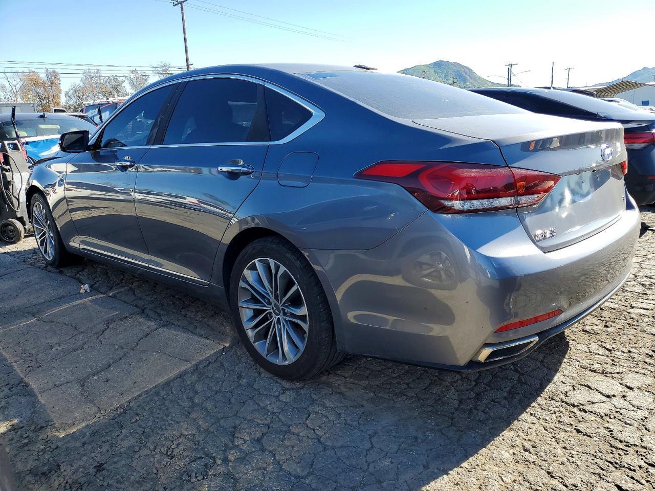 2016 HYUNDAI GENESIS