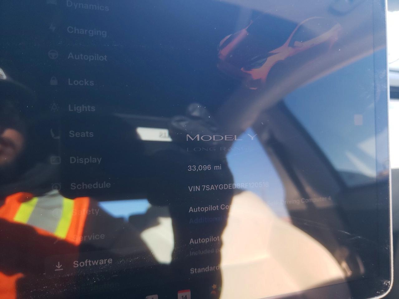 2024 TESLA MODEL Y