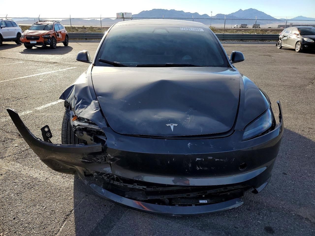 2025 TESLA MODEL 3