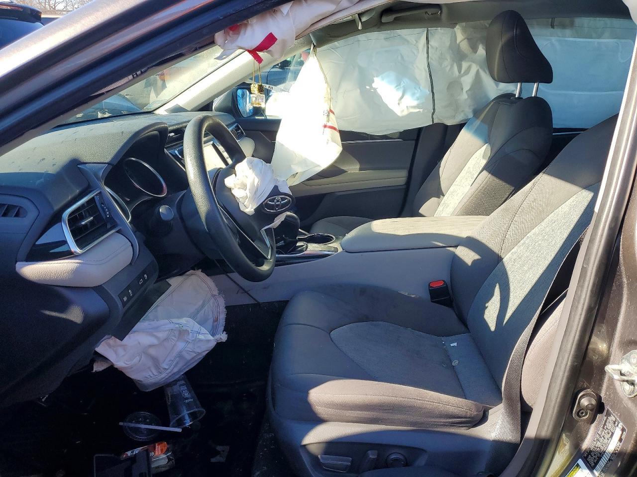 2018 TOYOTA CAMRY