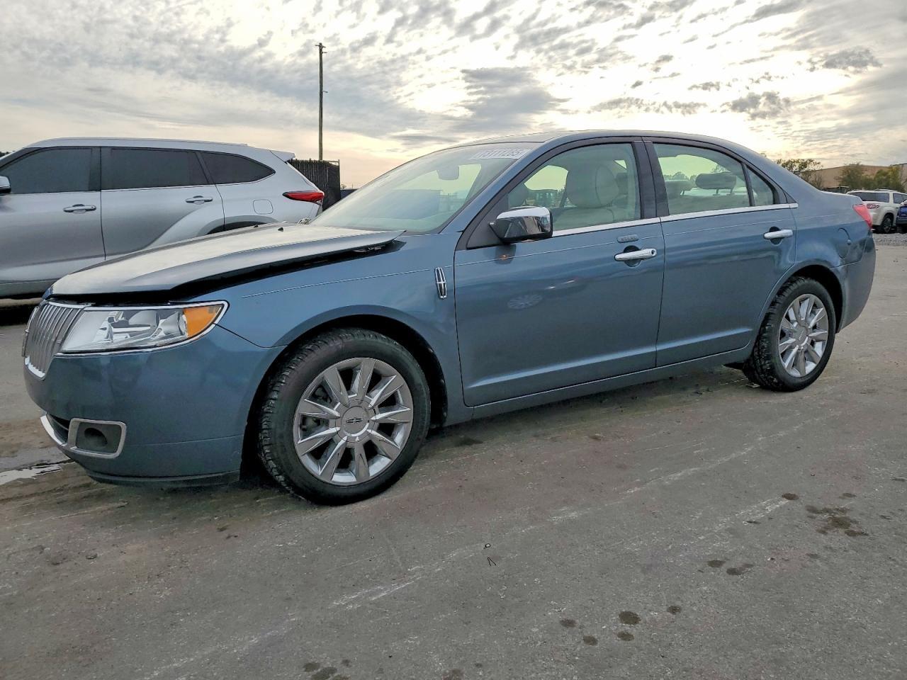 2012 LINCOLN MKZ