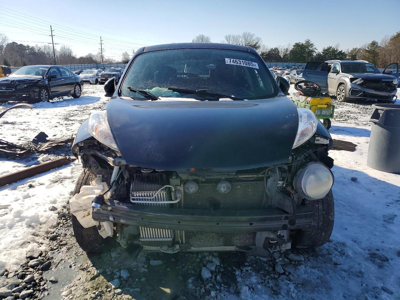2012 NISSAN Juke