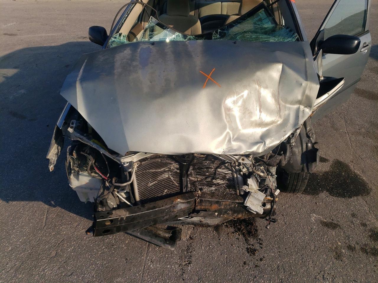 2004 TOYOTA COROLLA