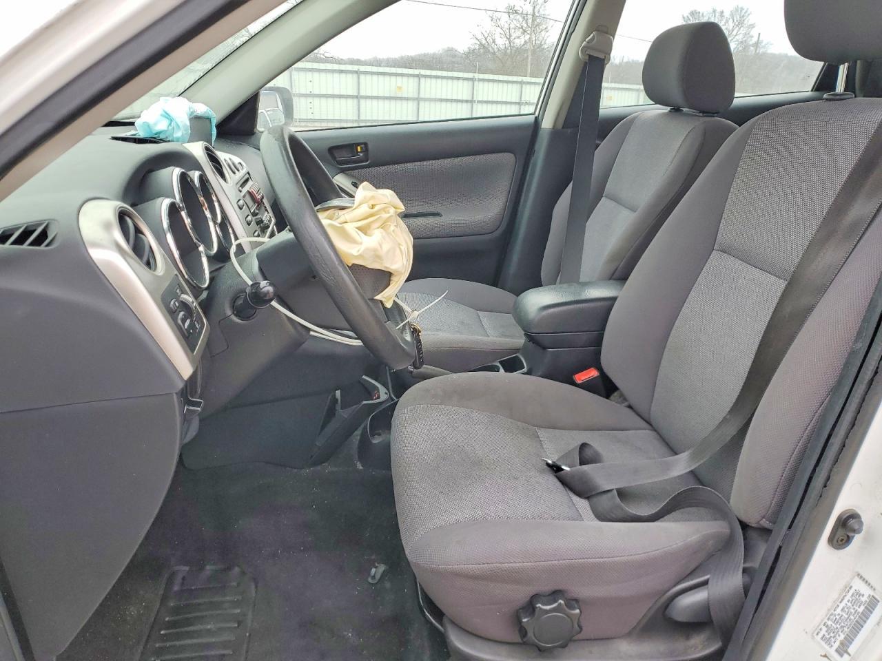 2003 PONTIAC VIBE