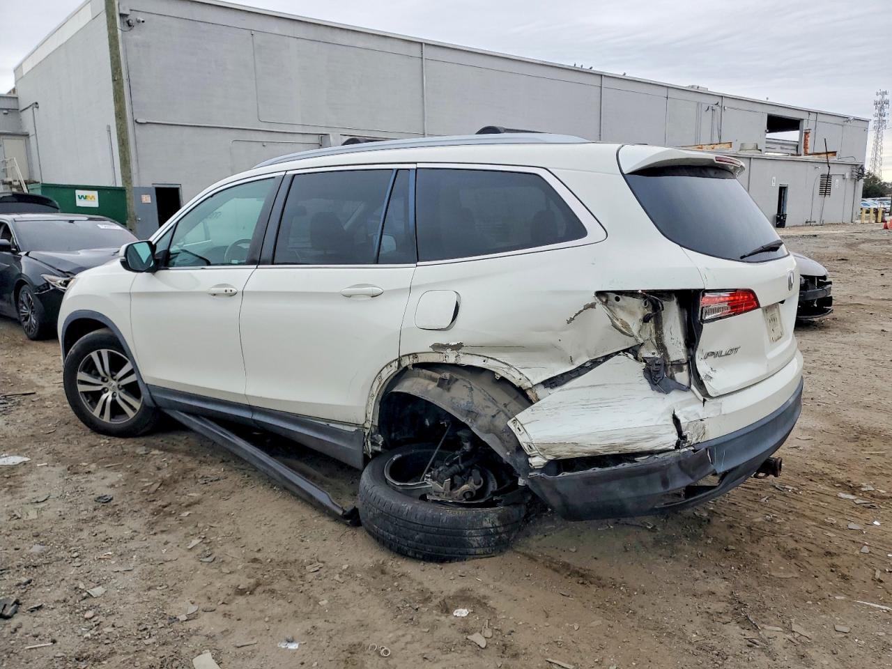 2016 HONDA PILOT