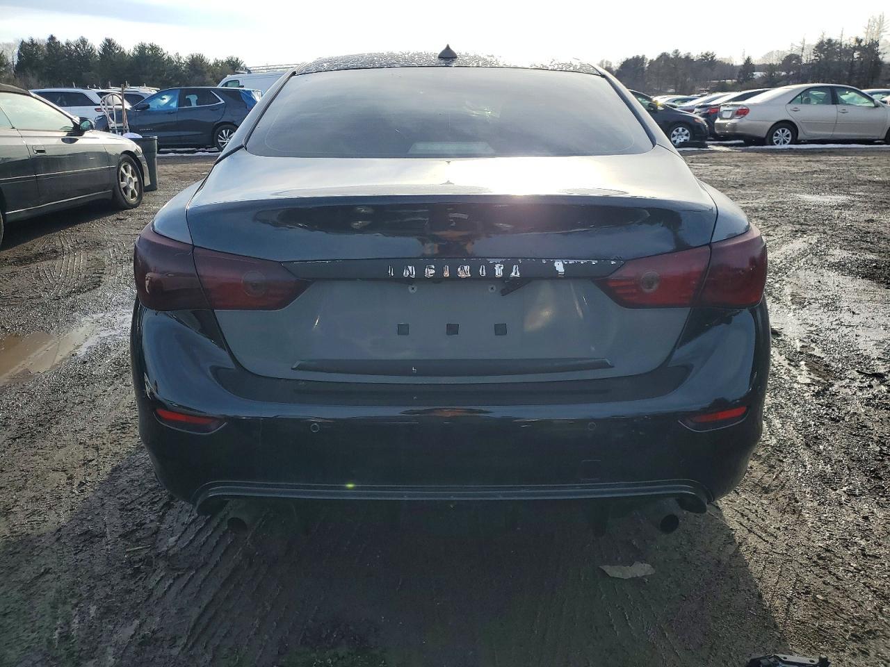 2017 INFINITI Q50