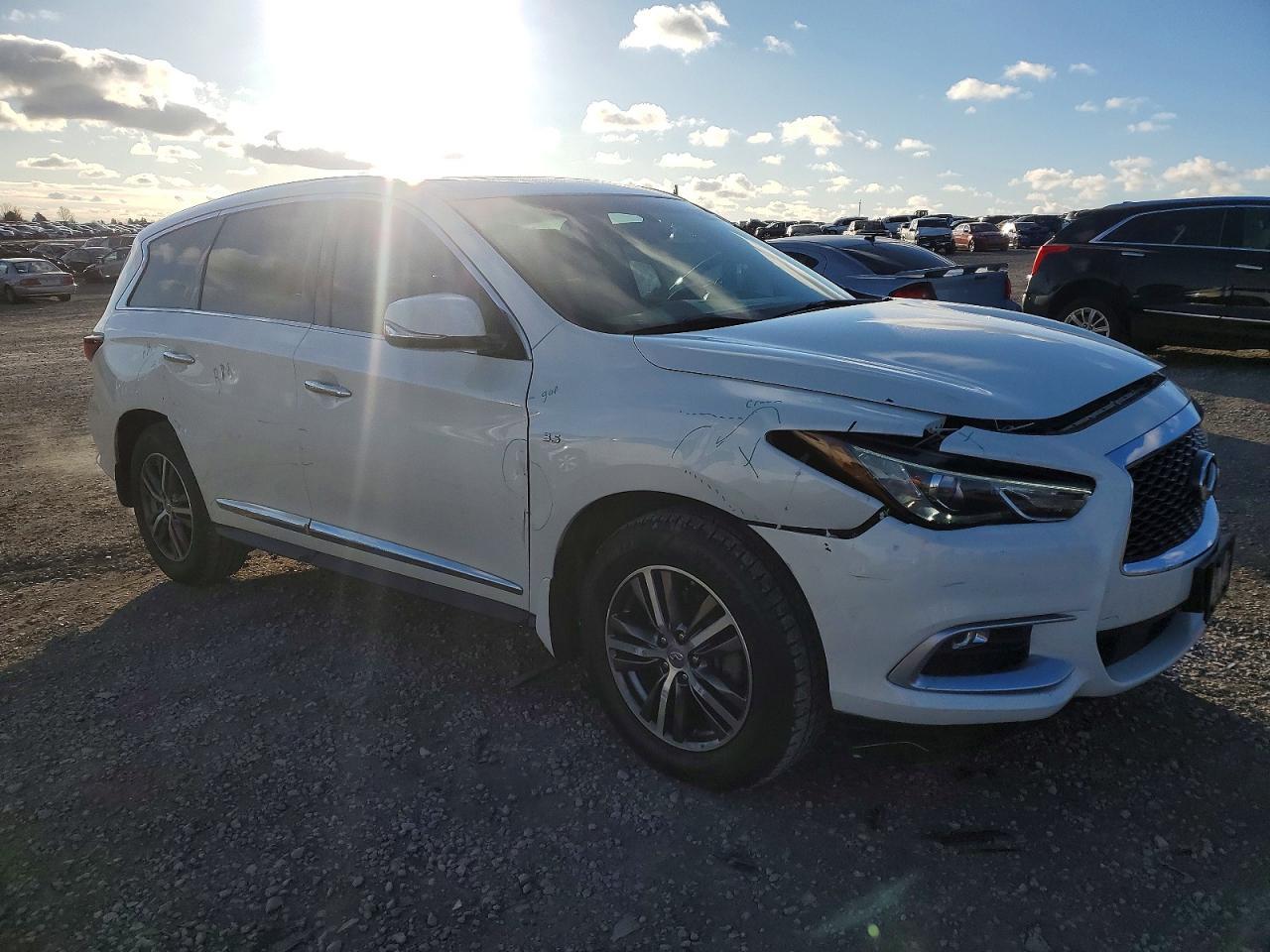 2016 INFINITI QX60