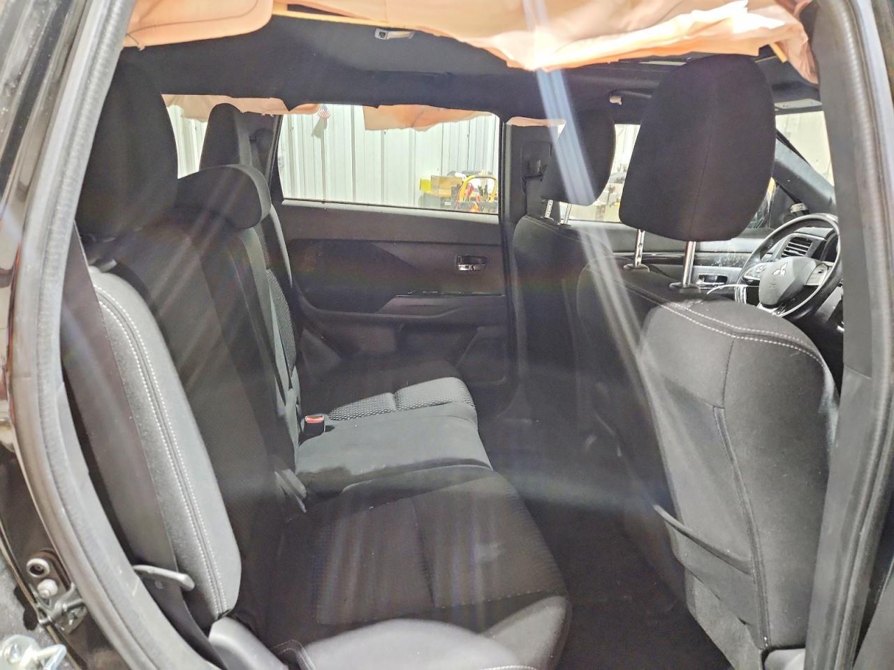 2018 MITSUBISHI outlander