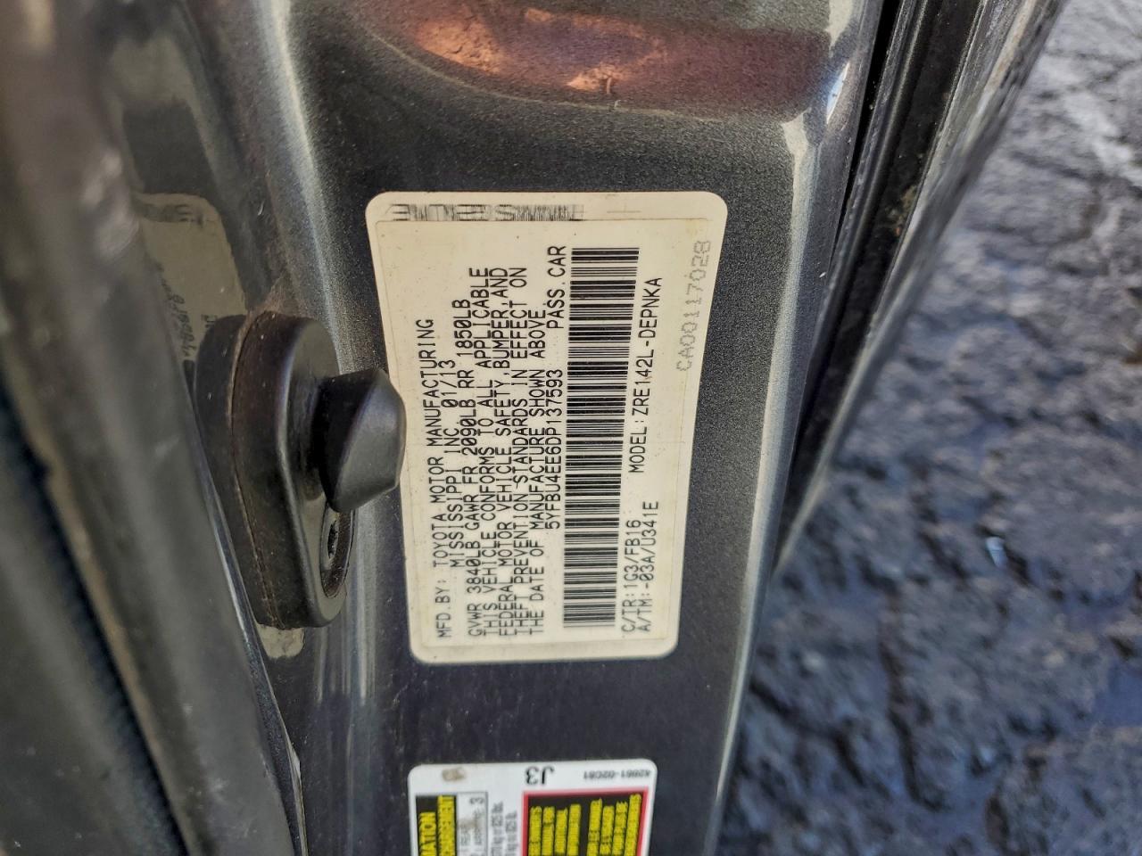 2013 TOYOTA COROLLA