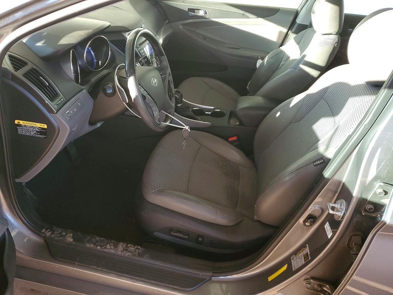 2012 HYUNDAI SONATA