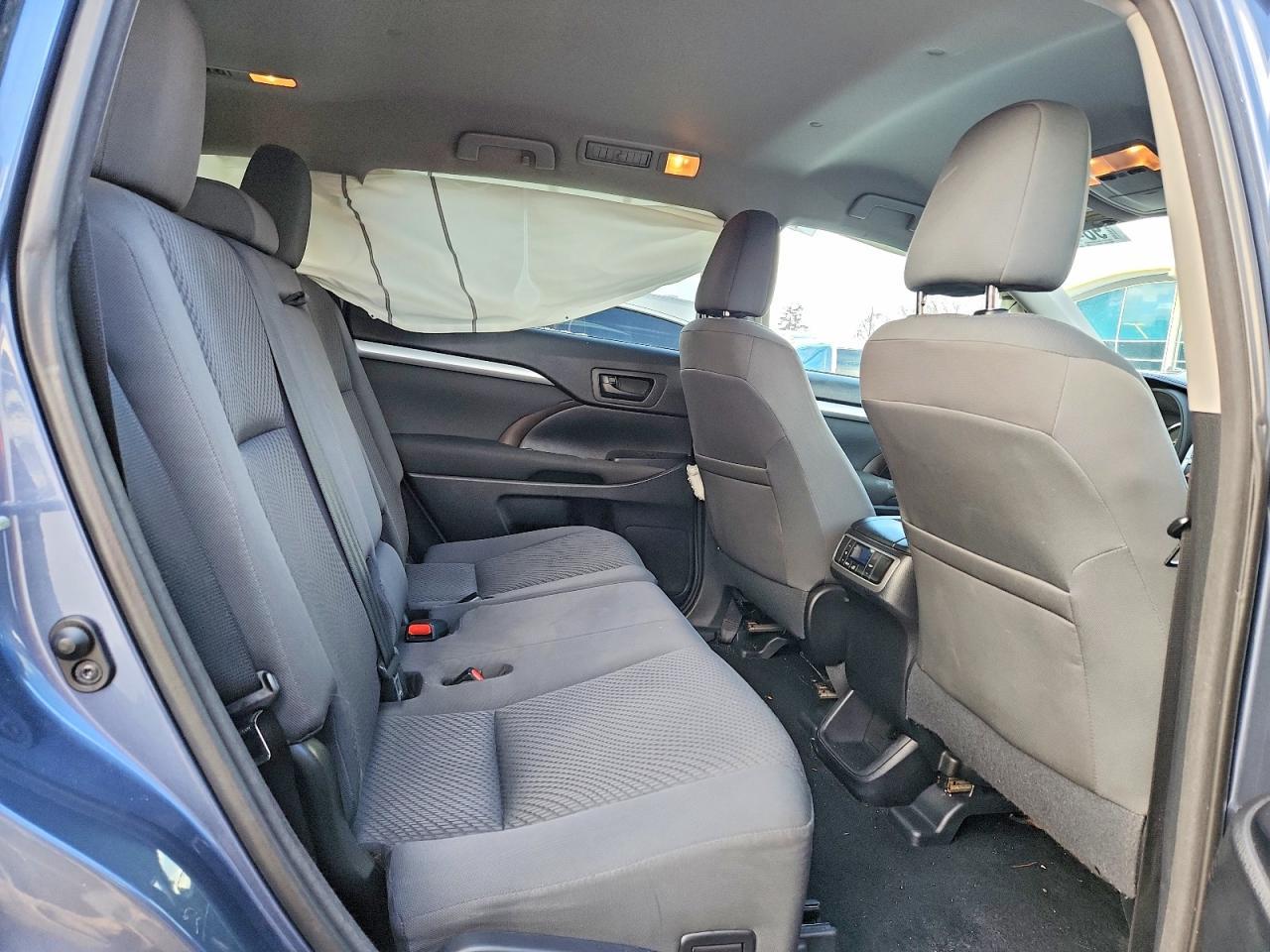 2015 TOYOTA HIGHLANDER