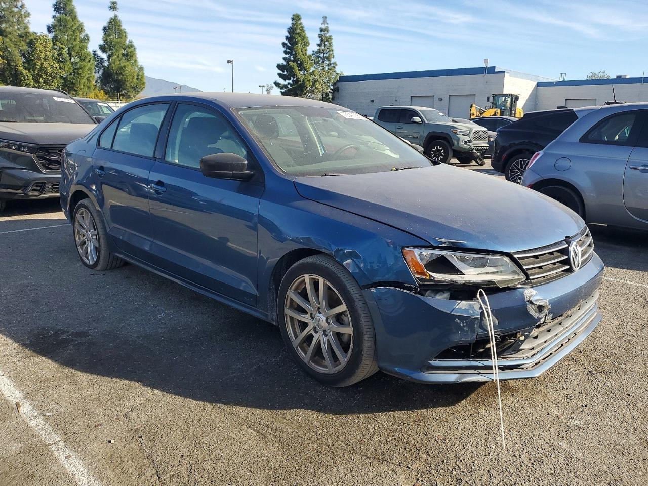 2016 VOLKSWAGEN JETTA