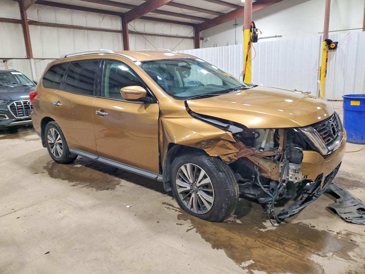 2017 NISSAN PATHFINDER