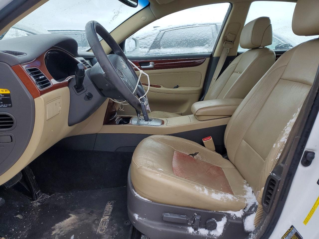 2012 HYUNDAI GENESIS