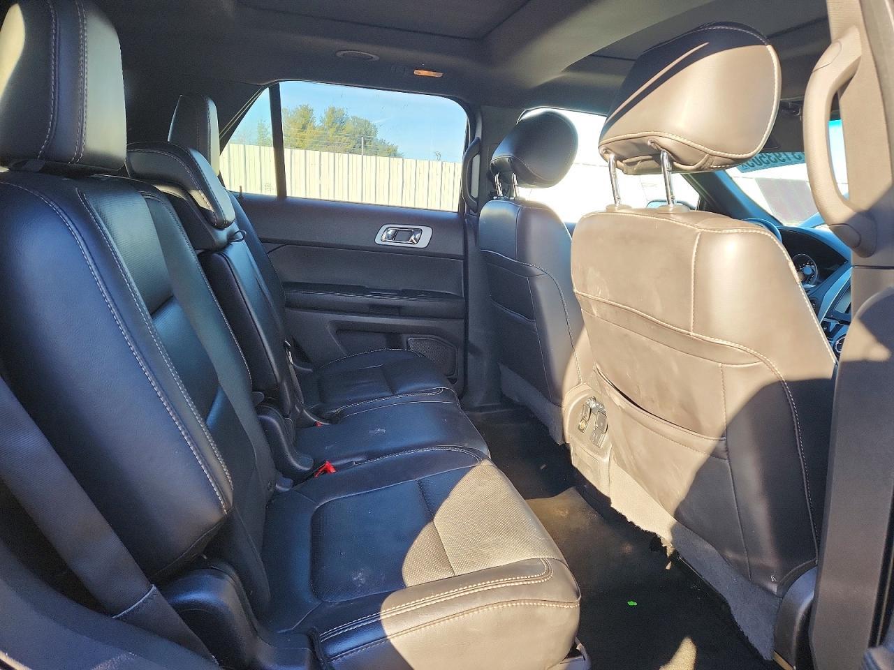 2015 FORD Explorer Sport Trac