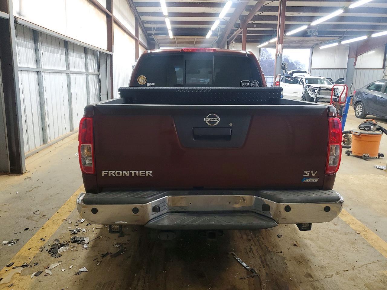 2017 NISSAN Frontier