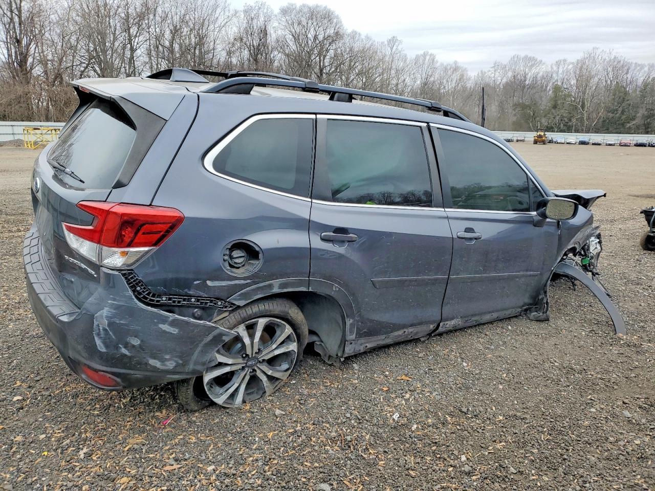 2020 SUBARU FORESTER