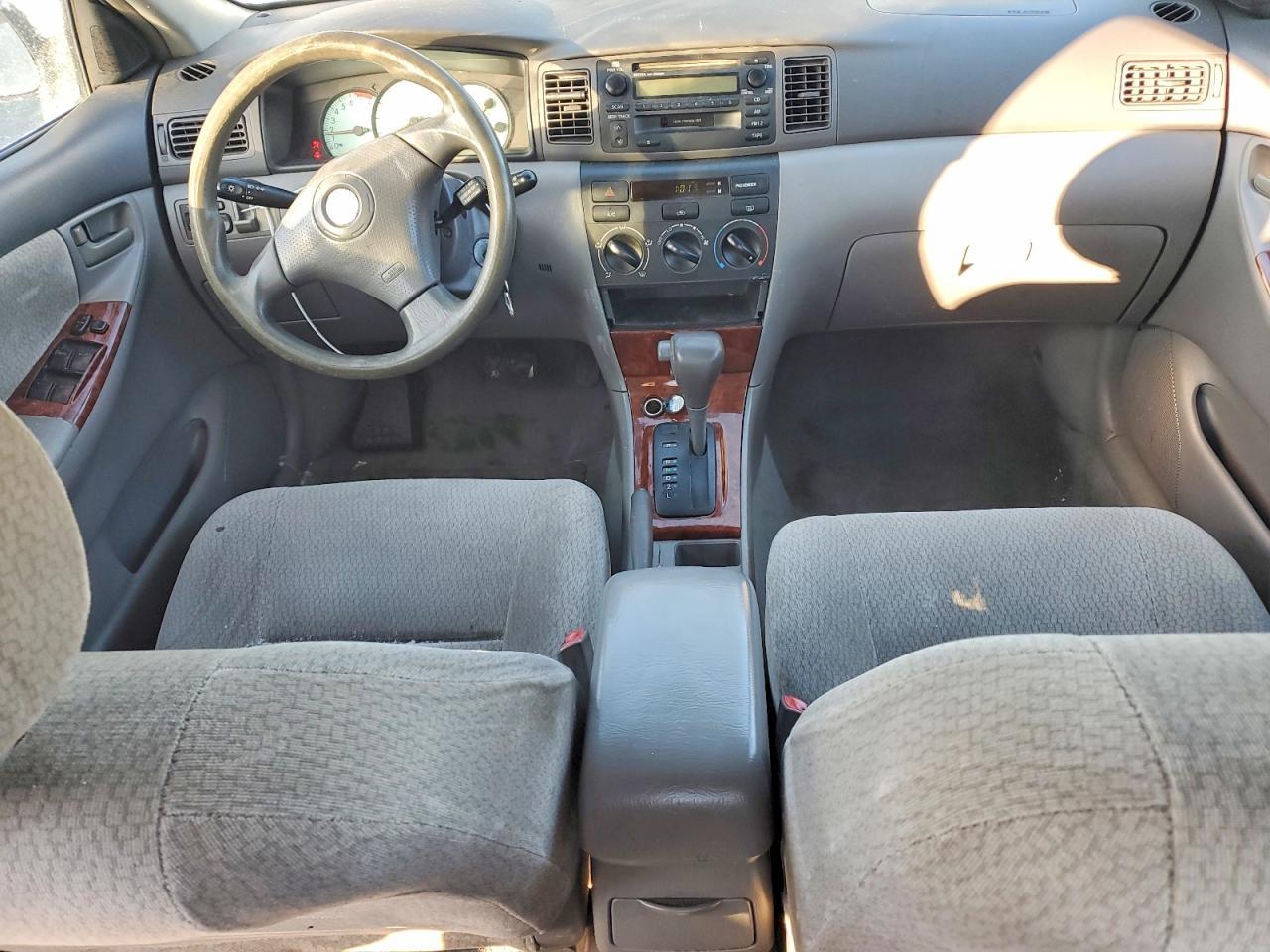 2004 TOYOTA COROLLA