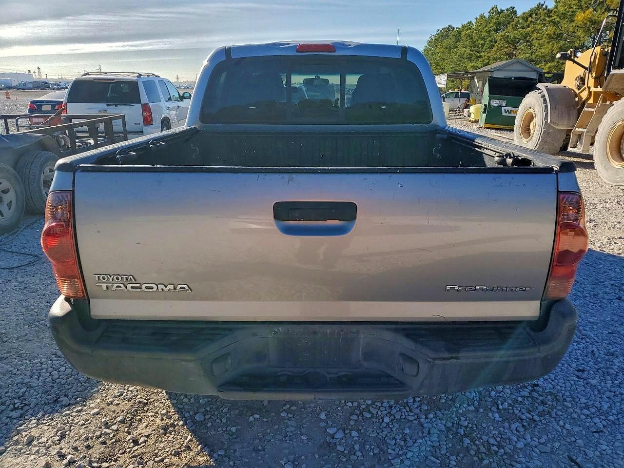 2015 TOYOTA TACOMA