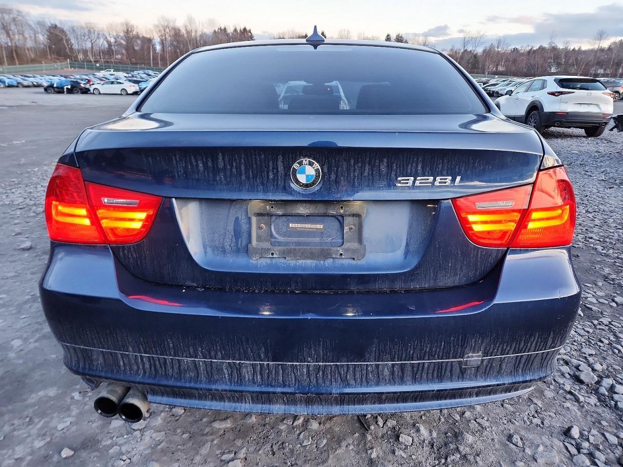 2011 BMW 3 SERIES