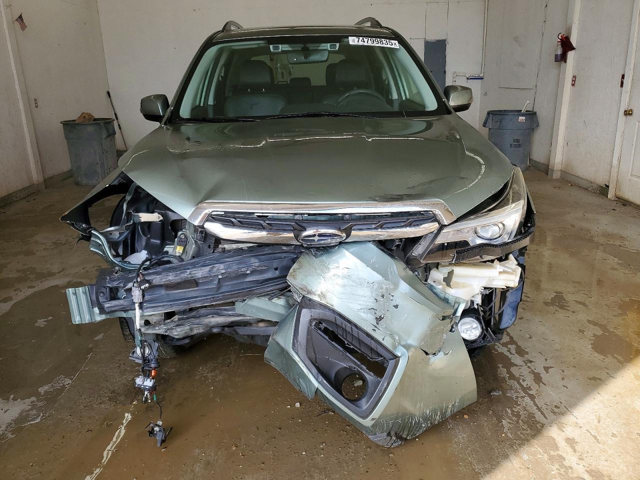 2017 SUBARU FORESTER